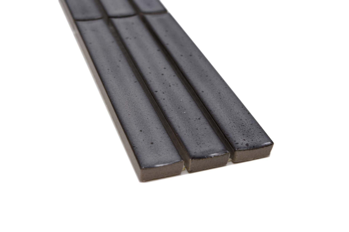 Bård (Kakel) Grå Markaryd - 066 | 20x145x7,5mm. Säljs styckvis.