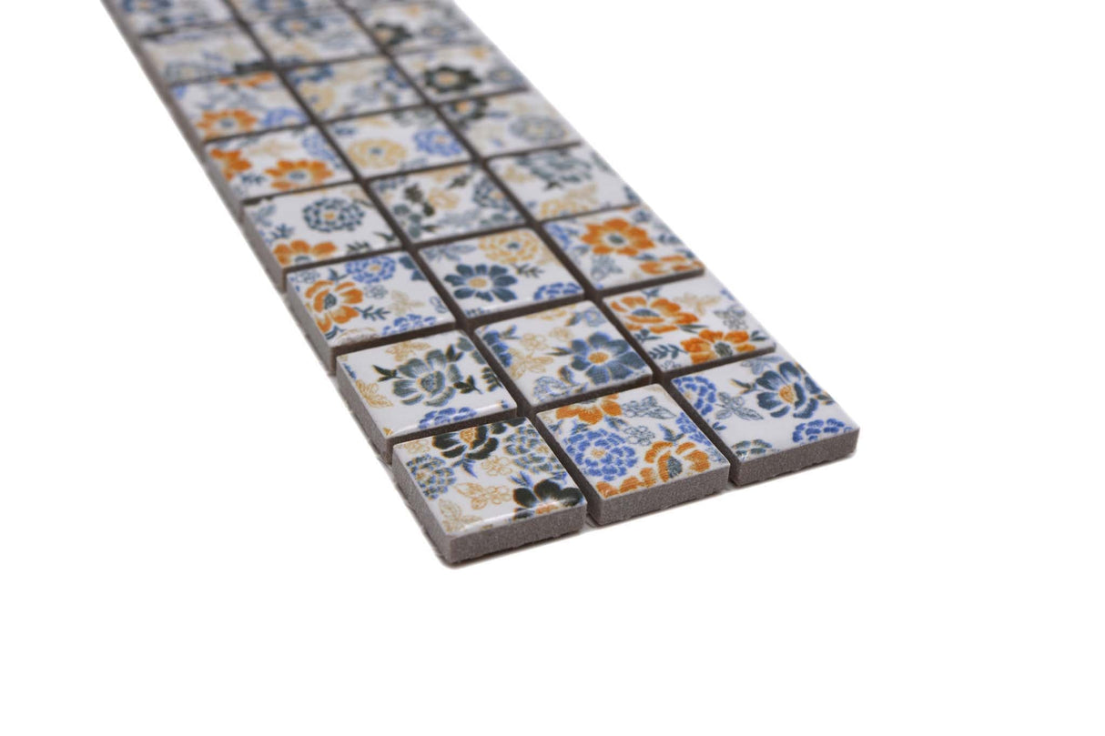 Bård (Kakel) Vit Markaryd - 020 | 19x19x5,2mm. Säljs styckvis.