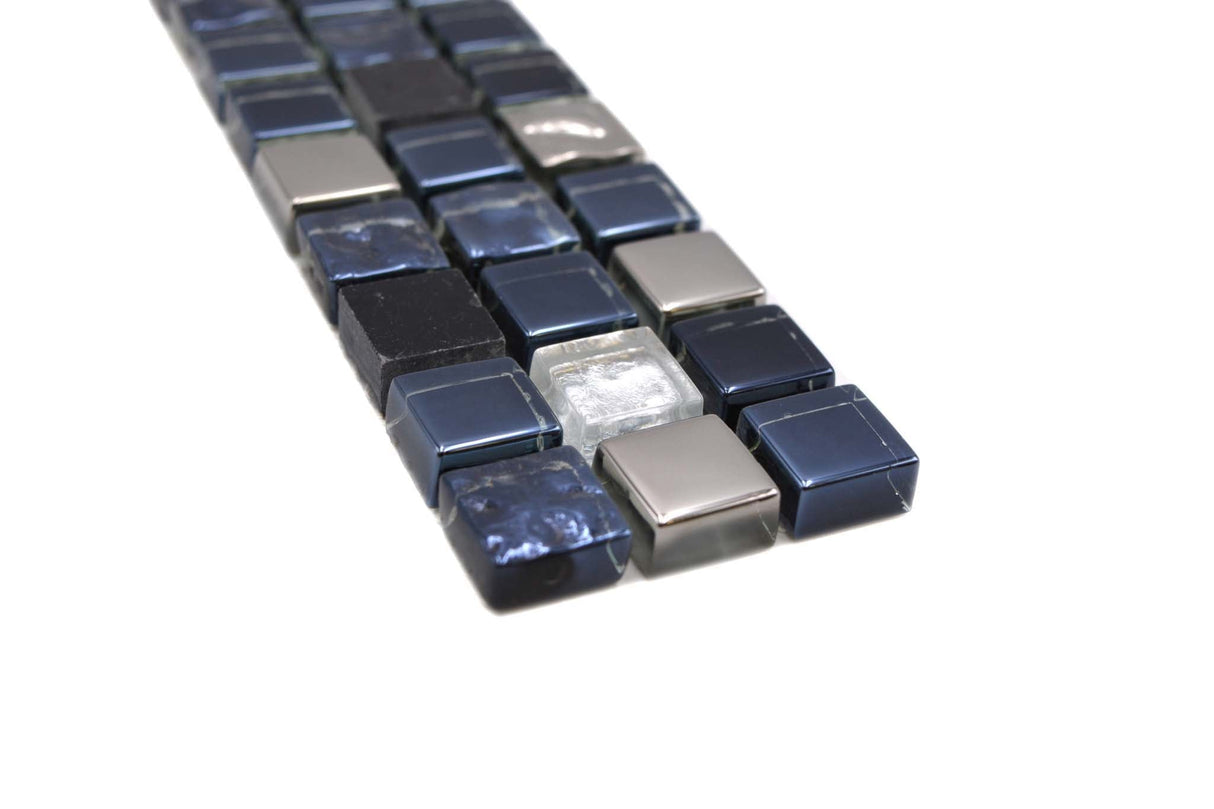 Bård (Kakel) Svart Markaryd - 023 | 15x15x8mm. Säljs styckvis.