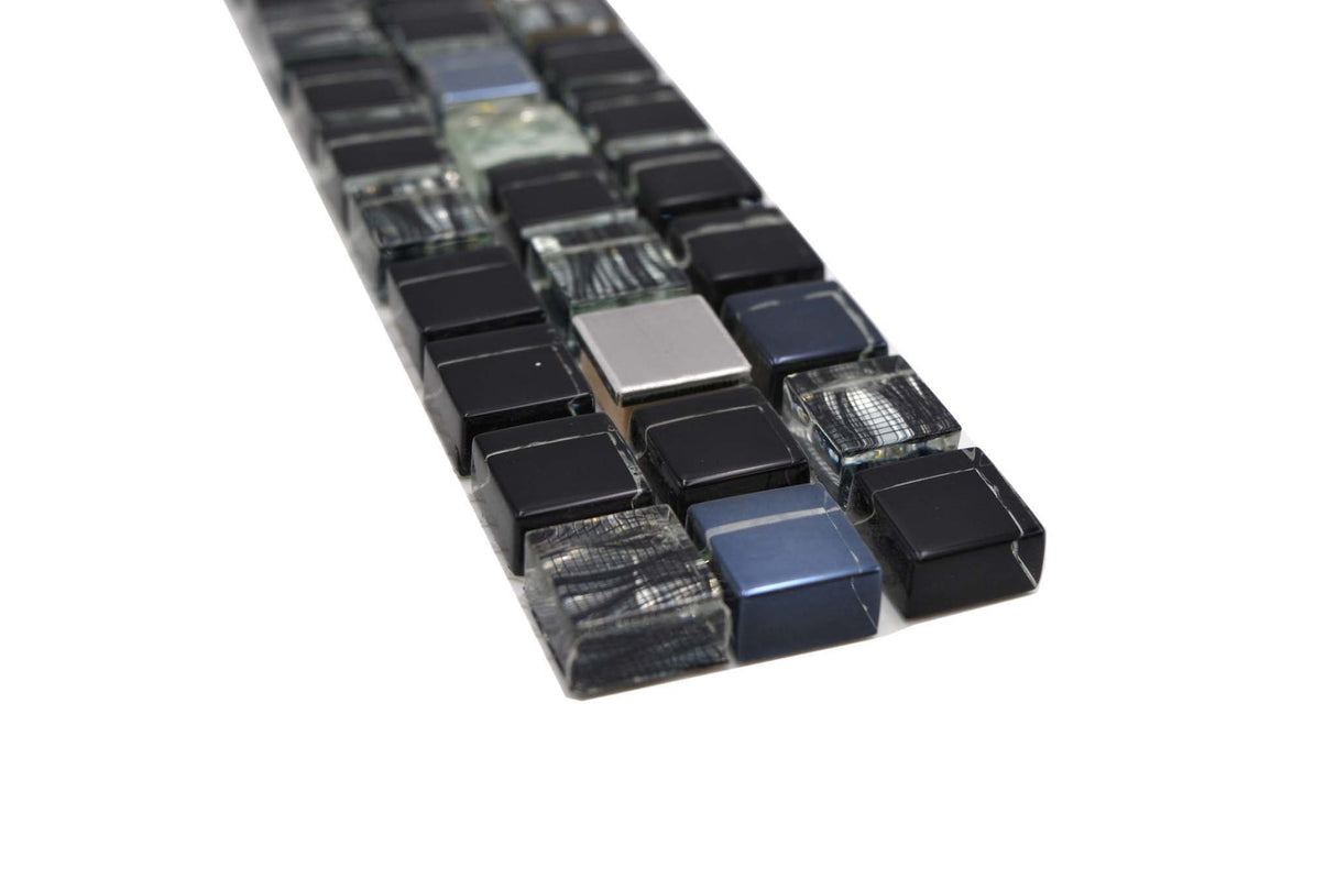 Bård (Kakel) Svart Markaryd - 025 | 15x15x8mm. Säljs styckvis.