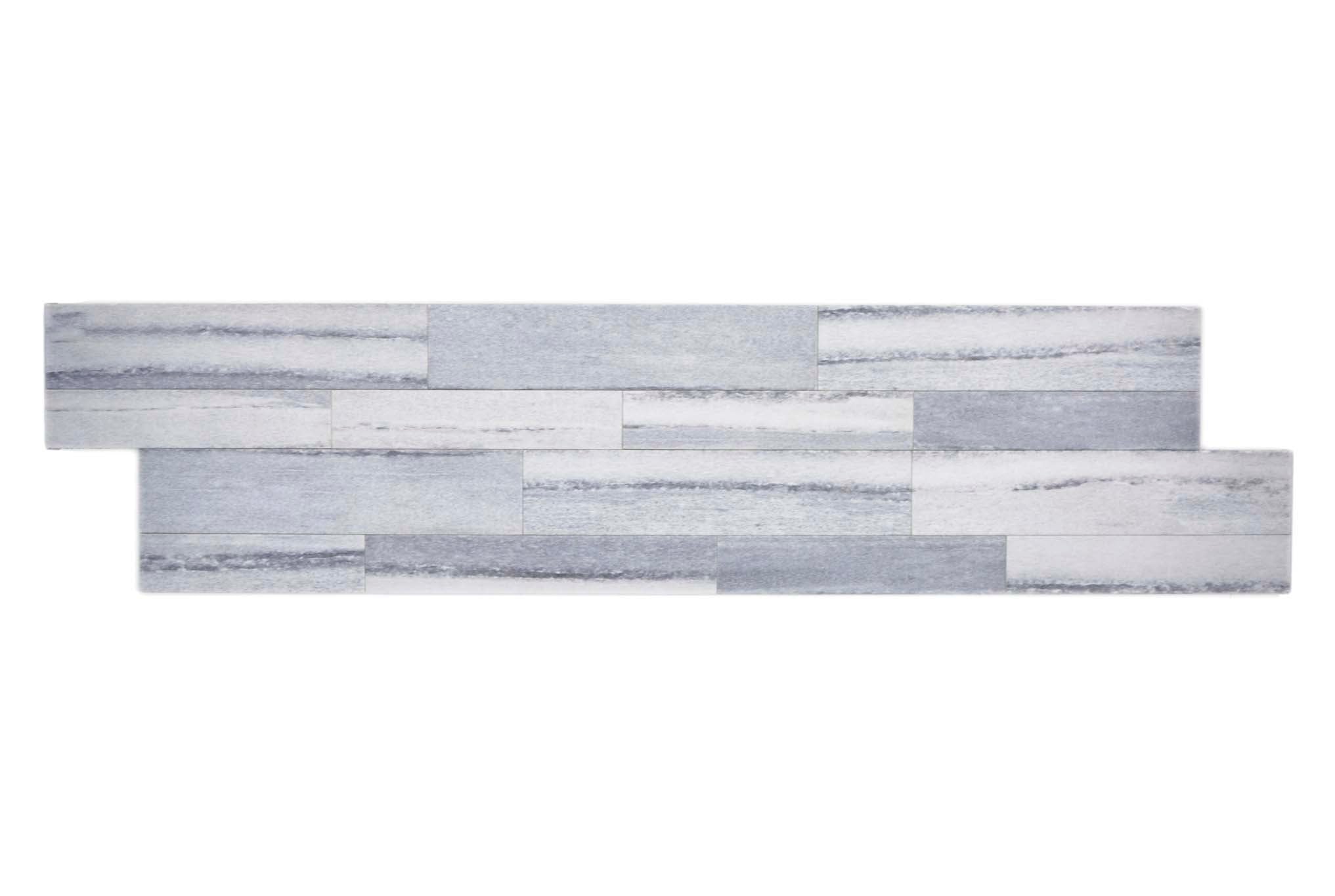 Självhäftande väggpanel Grå Mjölby - 018 | 610x152x5mm. Säljs styckvis.