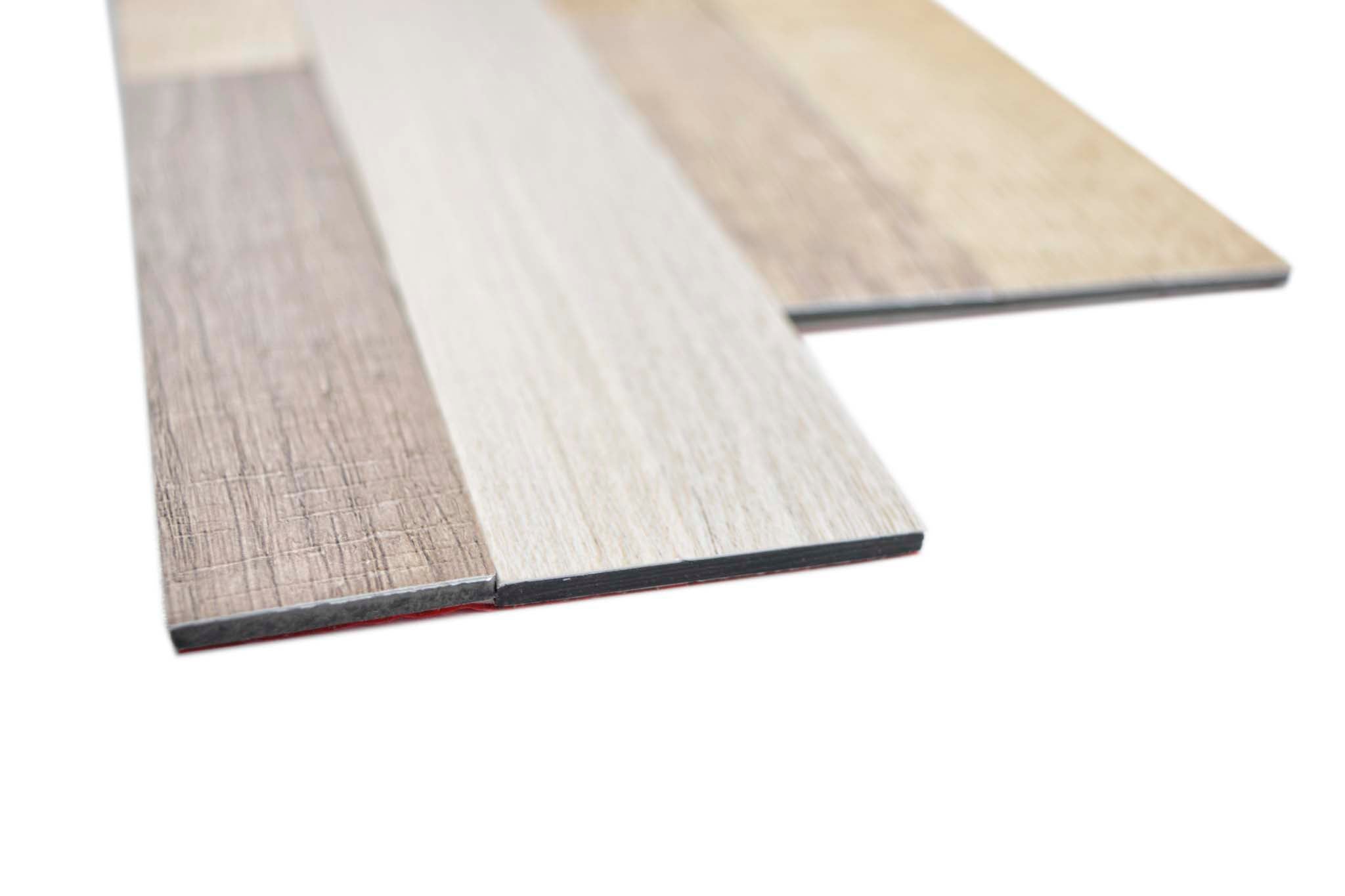 Självhäftande väggpanel Beige Nynäshamn - 033 | 610x152x5mm. Säljs styckvis.