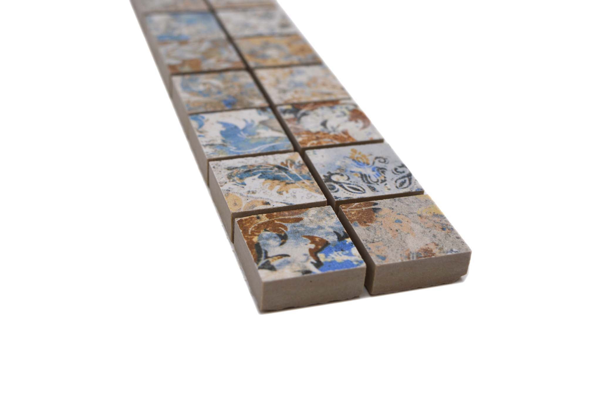 Bård (Klinker) Flerfärgad Markaryd - 045 | 25x25x10mm. Säljs styckvis.