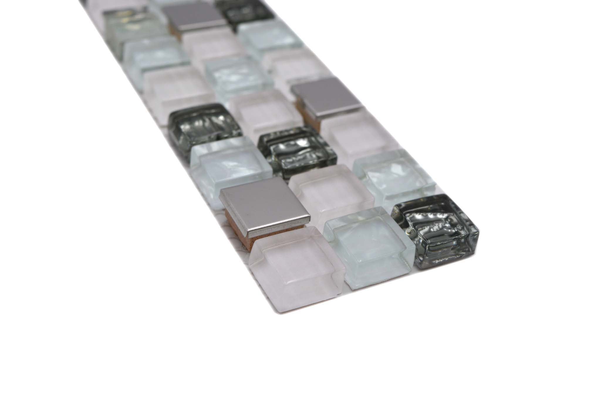 Bård (Kakel) Vit Markaryd - 024 | 15x15x8mm. Säljs styckvis.